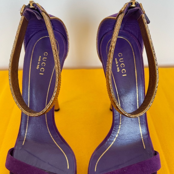Gucci Purple Suede and Gold Python Sandals - Picture 3 of 12